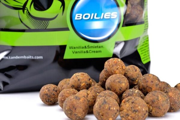 Chrumkajúce Impact Boilies 18/1kg Kráľovská jahoda Vanilka&Smotana